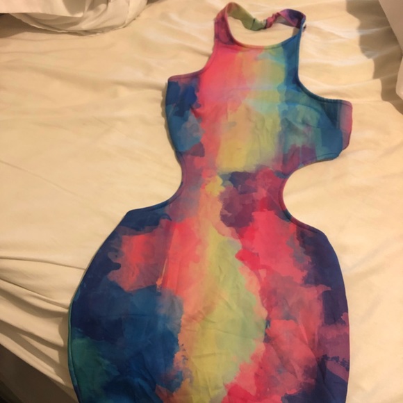 Colorful dress - Picture 2 of 3